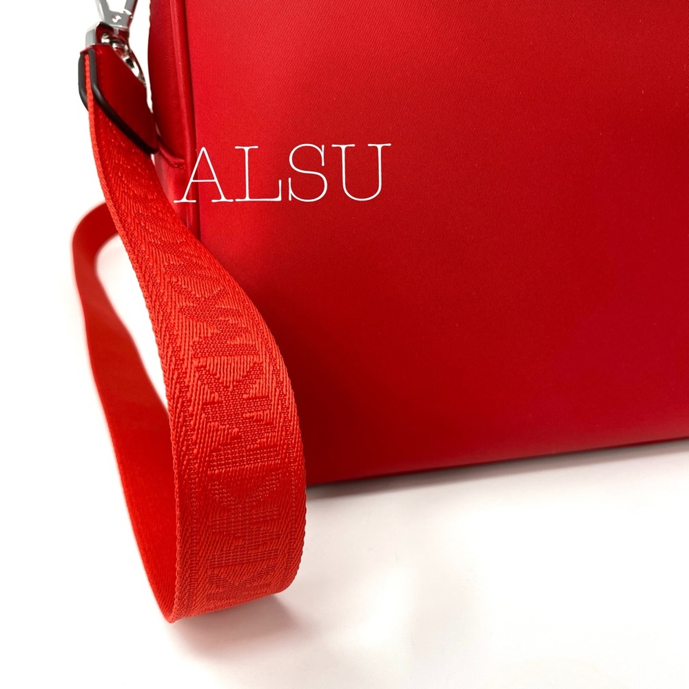 Michael Kors Hanover Large Satchel Red Canvas - Picture 3 of 8